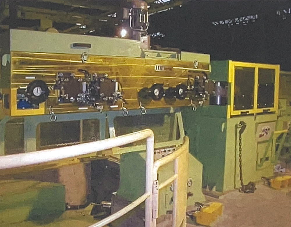 型式：IBM-12 ベンダー巻落伸線機